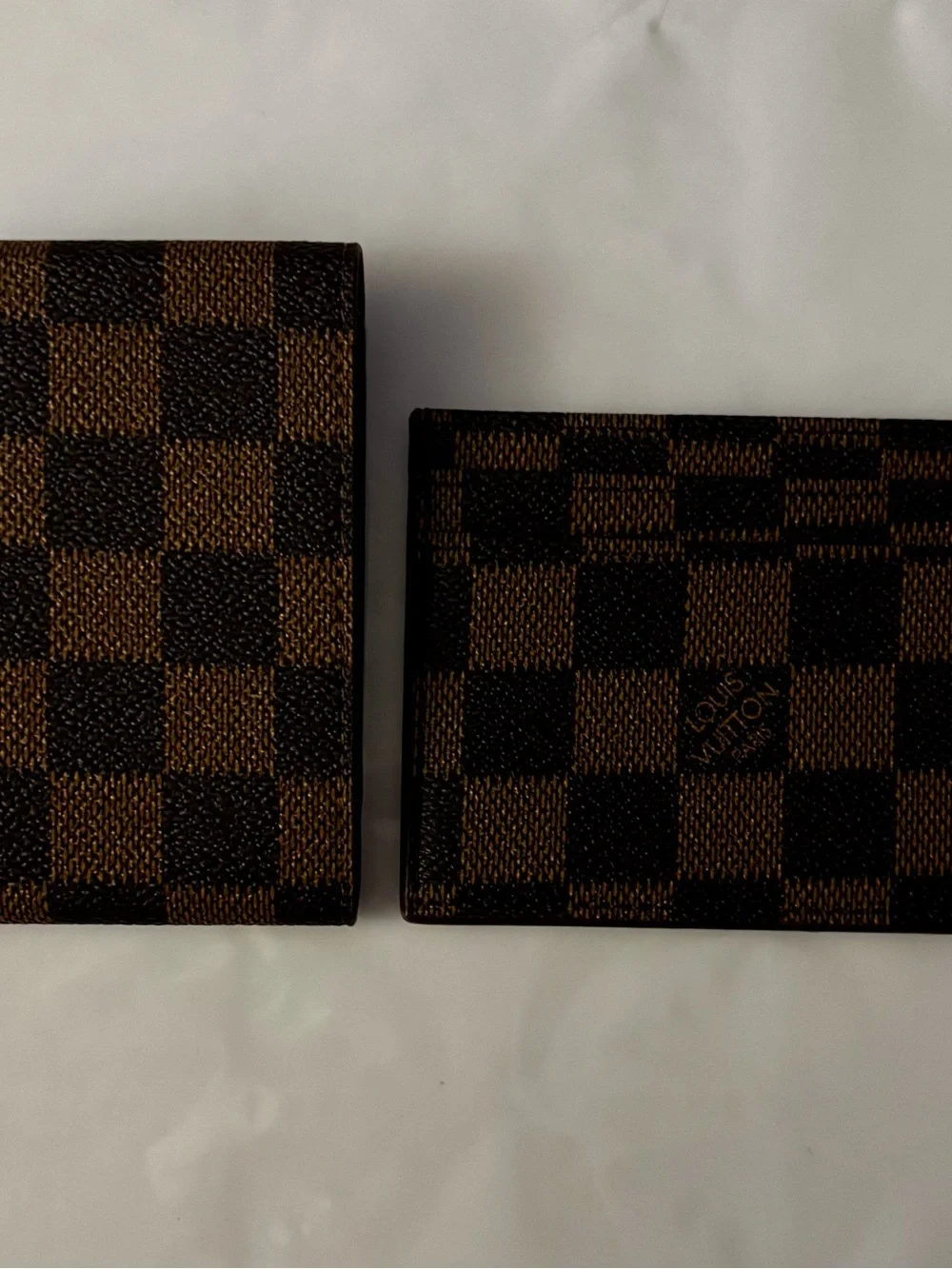 Brand new Set  Damier Card Holder in Brown with Gold LV